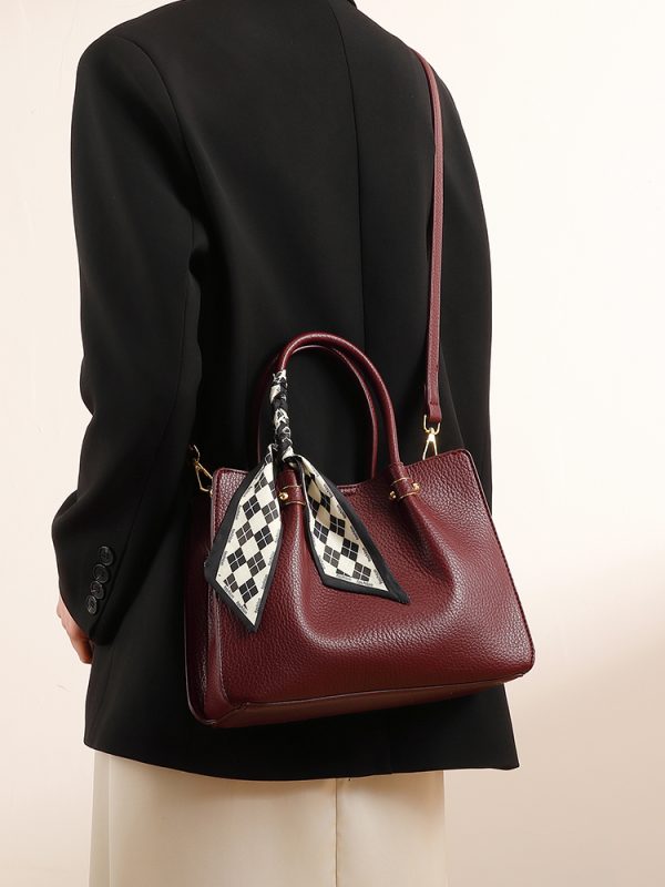 Women's Elegant Synthetic Leather Handbag - Convertible Shoulder Bag or Clutch, Open Top Everyday & Formal Purse Black/Muted Gray/Beige/Wine Red - European Collection Women's Luxury Wallet, Ladies Handbags, Detachable Strap Feature, Oiledged Finish - Image 2