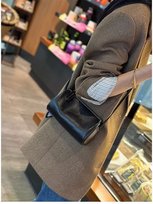 Elegant Genuine Leather Crossbody Bag for Women - Detachable Shoulder Strap, Zipper Closure & Tassel Detail | Multi-Functional Lightweight Travel Purse with Secure Zipper Closure | Durable Fabric Lining | Minimalist Design in Beige, Dark Brown, Green, Yellow, Small Crossbody Bag, Everyday Handbag, Sophisticated Accessory, Textured Finish - Image 9