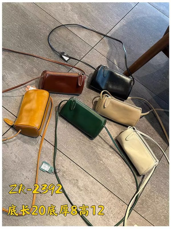 Elegant Genuine Leather Crossbody Bag for Women - Detachable Shoulder Strap, Zipper Closure & Tassel Detail | Multi-Functional Lightweight Travel Purse with Secure Zipper Closure | Durable Fabric Lining | Minimalist Design in Beige, Dark Brown, Green, Yellow, Small Crossbody Bag, Everyday Handbag, Sophisticated Accessory, Textured Finish