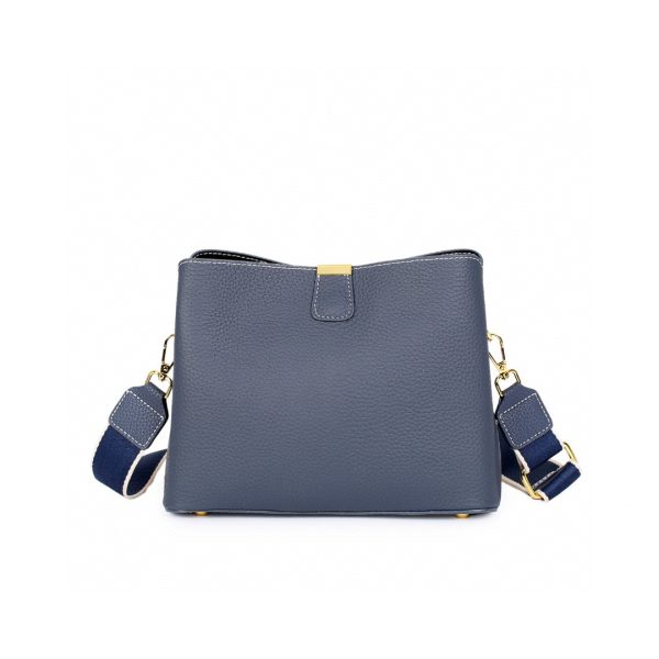 Elegant Women'S Crossbody Bag with Adjustable Strap, Golden-Tone Hardware & Canvas Lining - Light Blue & Beige Options for Casual or Formal Occasions, Versatile Shoulder Bag, Sophisticated Design, Smooth Texture